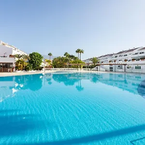 https://home2book-cozy-apartment-costa-del-silencio-pool.in-canary-islands.com